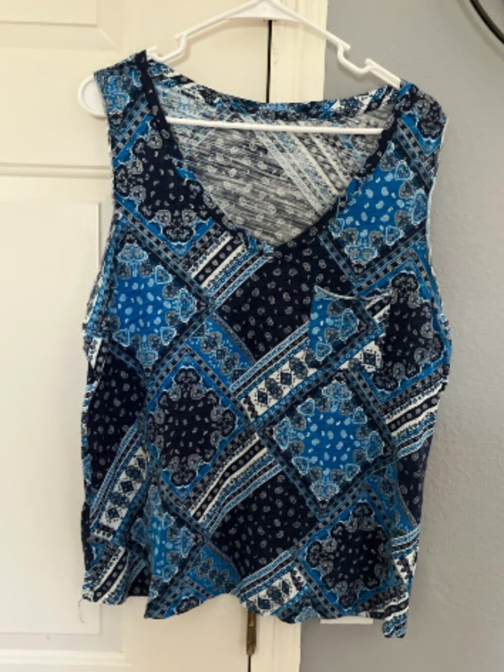 Dept 222 Size 1X Tank Top